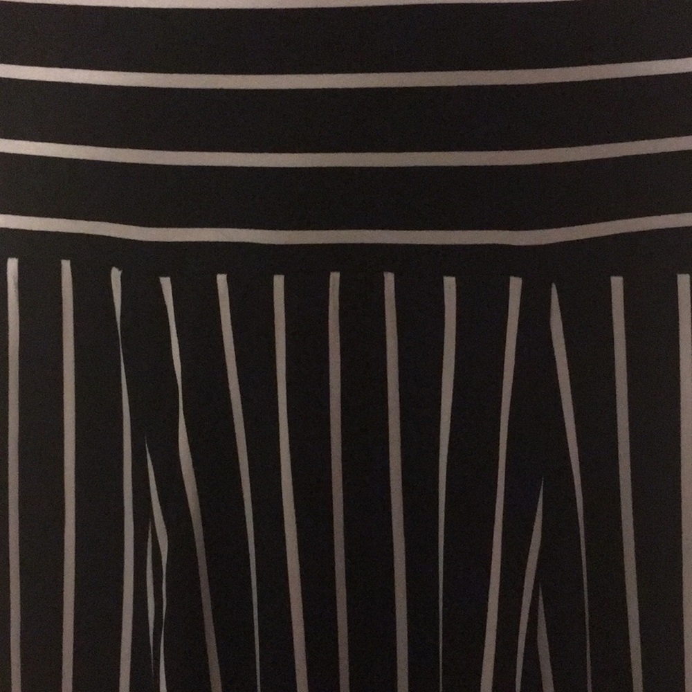 Stripped Dress - Picture 3 of 4